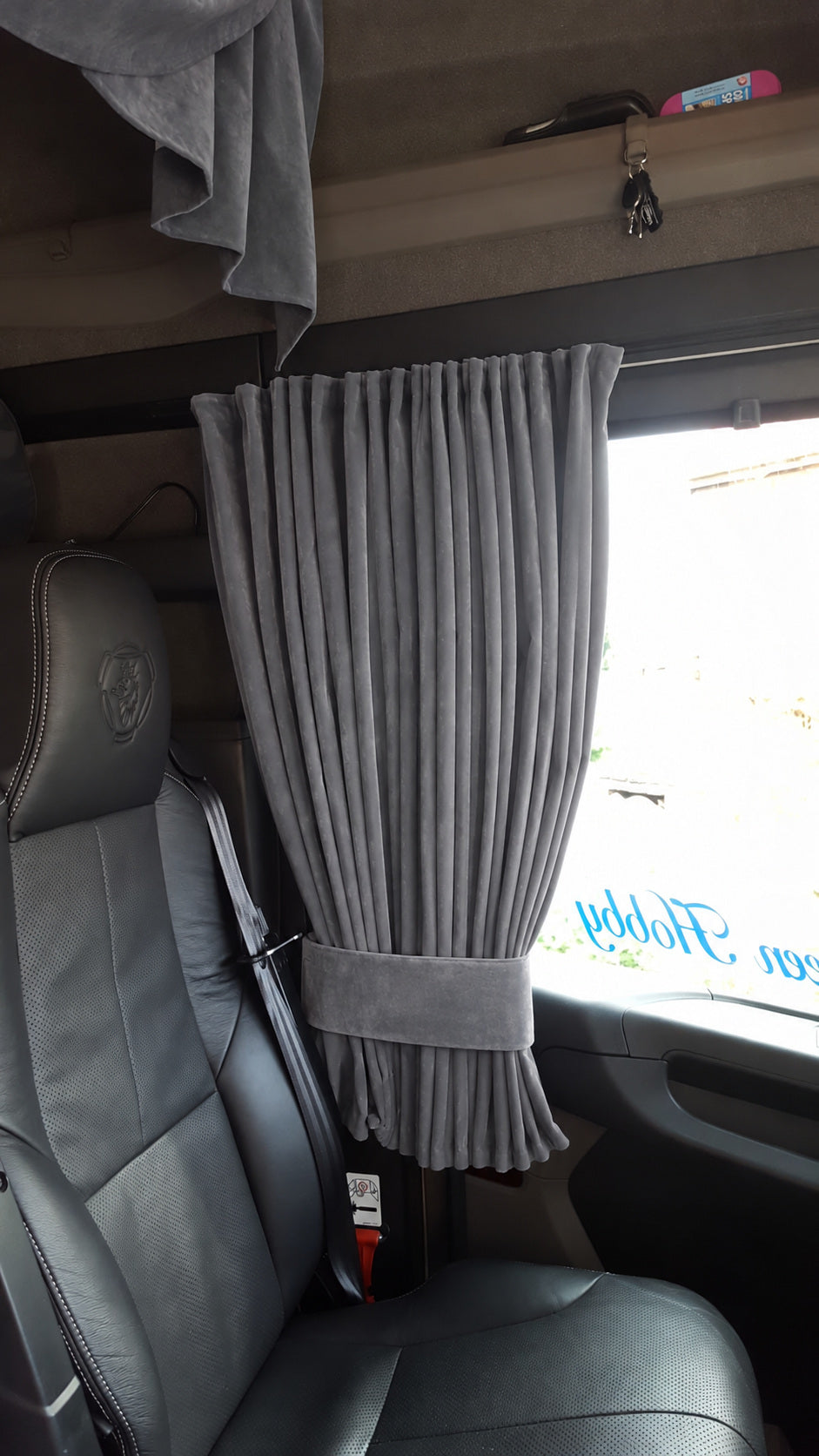 BoutiqueduRoutier™ | Truck Curtain Grey