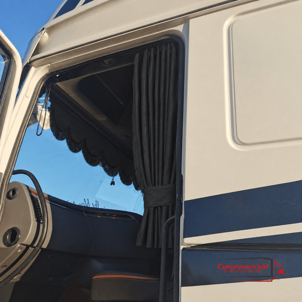 BoutiqueduRoutier™ | Truck Curtains Set Black